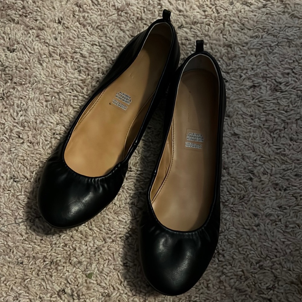 Black flats. Only worn once.